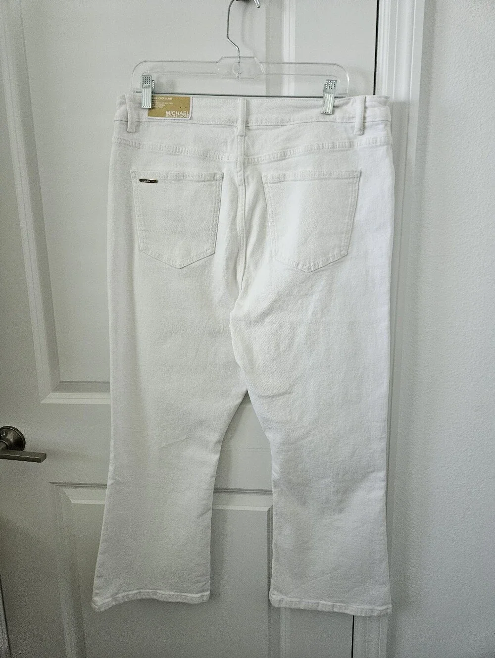 NWT Michael Kors White Selma Flared Jeams Size 14 , 25